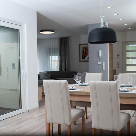 Twins Apartman Hévíz Eksteriør billede